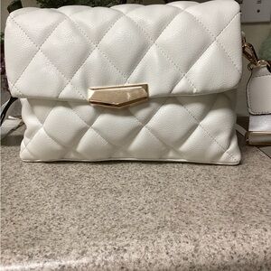 Elegant White Quilted Handbag